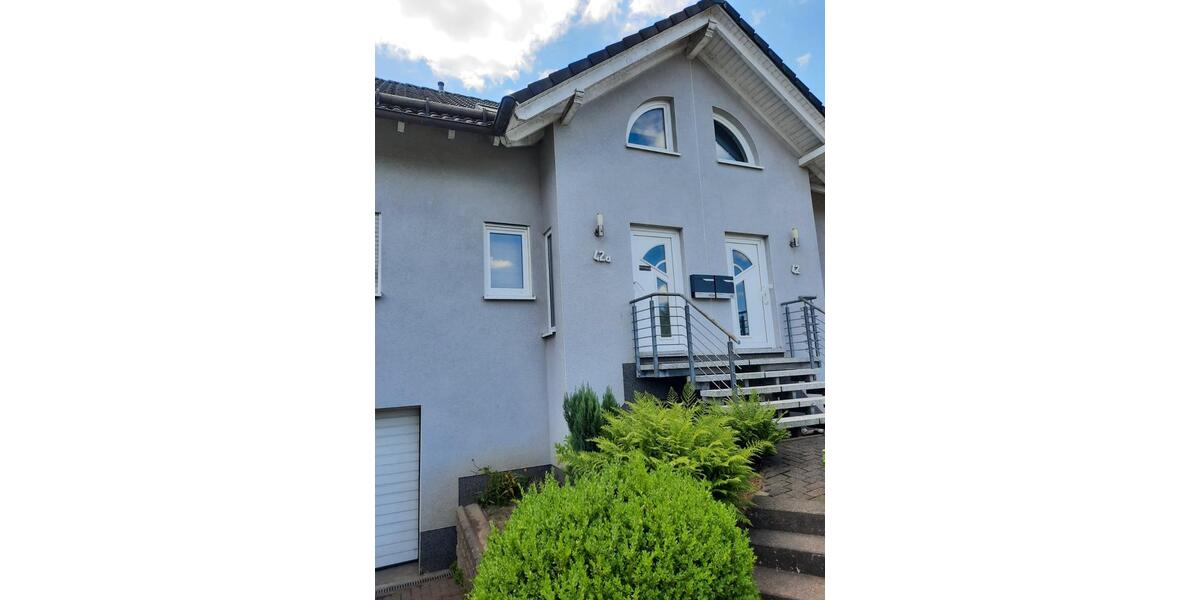 Doppelhaushälfte Wenden - 4 Zimmer, 107 m&sup2;, 300.000&euro; | Angebot:27083335