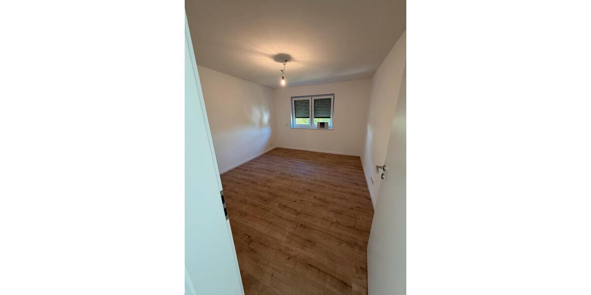 Einfamilienhaus Nümbrecht - 3 Zimmer, 115 m&sup2;, 1.400&euro; | Angebot:26681786