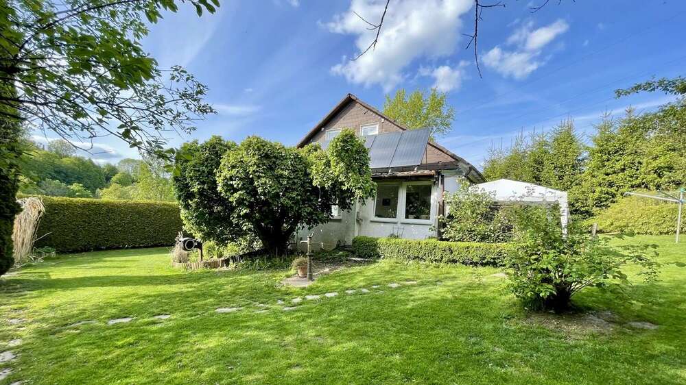 Einfamilienhaus Olpe / Oberveischede Oberveischede - 5 Zimmer, 156 m&sup2;, 240.000&euro; | Angebot:26901931