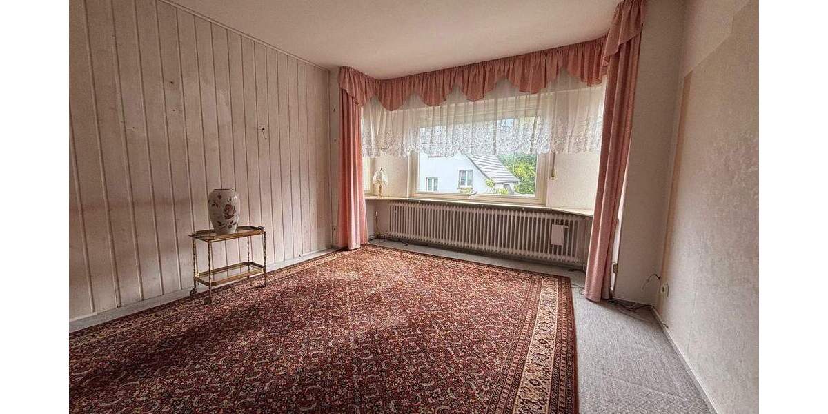 Etagenwohnung Wiehl Börnhausen - 4 Zimmer, 155 m&sup2;, 259.000&euro; | Angebot:25770381