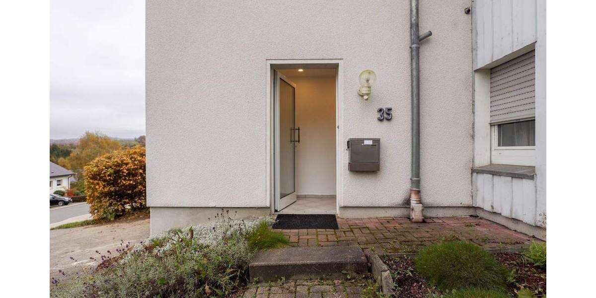 Mehrfamilienhaus, Wohnhaus Lüdenscheid Stüttinghausen - 9 Zimmer, 349 m&sup2;, 399.000&euro; | Angebot:26117799