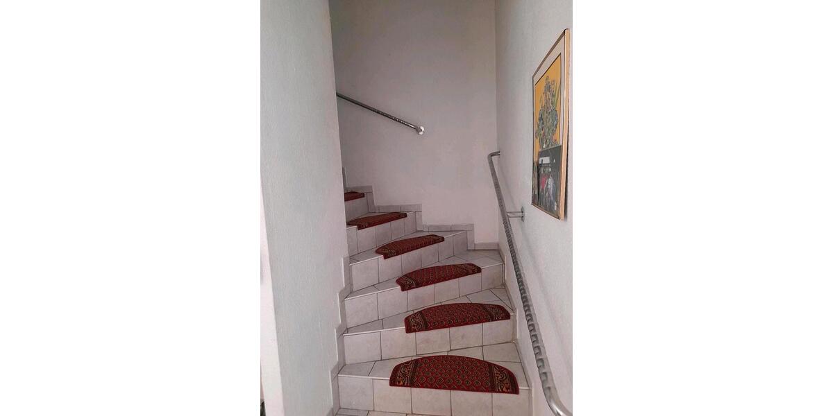 Doppelhaushälfte Eitorf - 7 Zimmer, 150 m&sup2;, 310.000&euro; | Angebot:26877071
