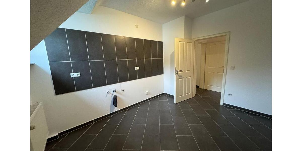 Etagenwohnung Gummersbach Berstig Süd - 3 Zimmer, 81 m&sup2;, 750&euro; | Angebot:26420215