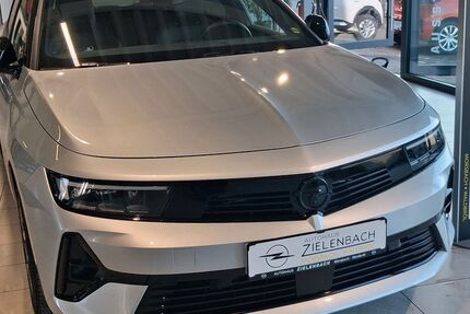 Opel Astra 4.000 km 26.600 &euro; Waldbröl 51545