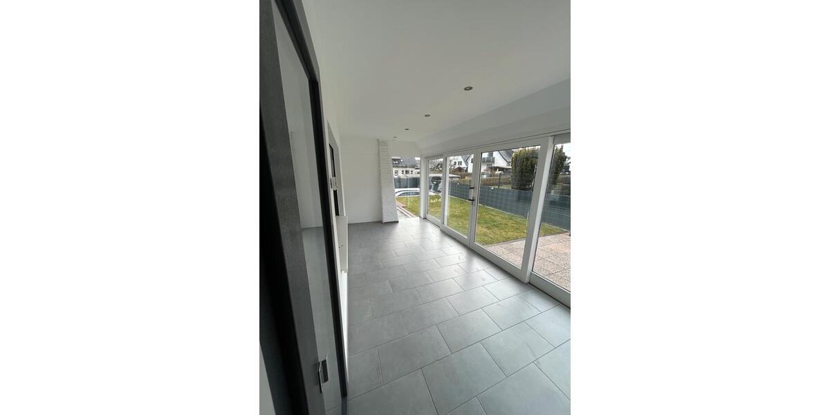 Erdgeschoßwohnung Olpe - 5 Zimmer, 100 m&sup2;, 1.350&euro; | Angebot:25987345