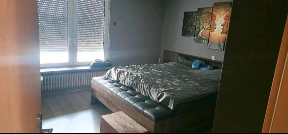Einfamilienhaus Waldbröl - 5 Zimmer, 150 m&sup2;, 1.650&euro; | Angebot:26015573