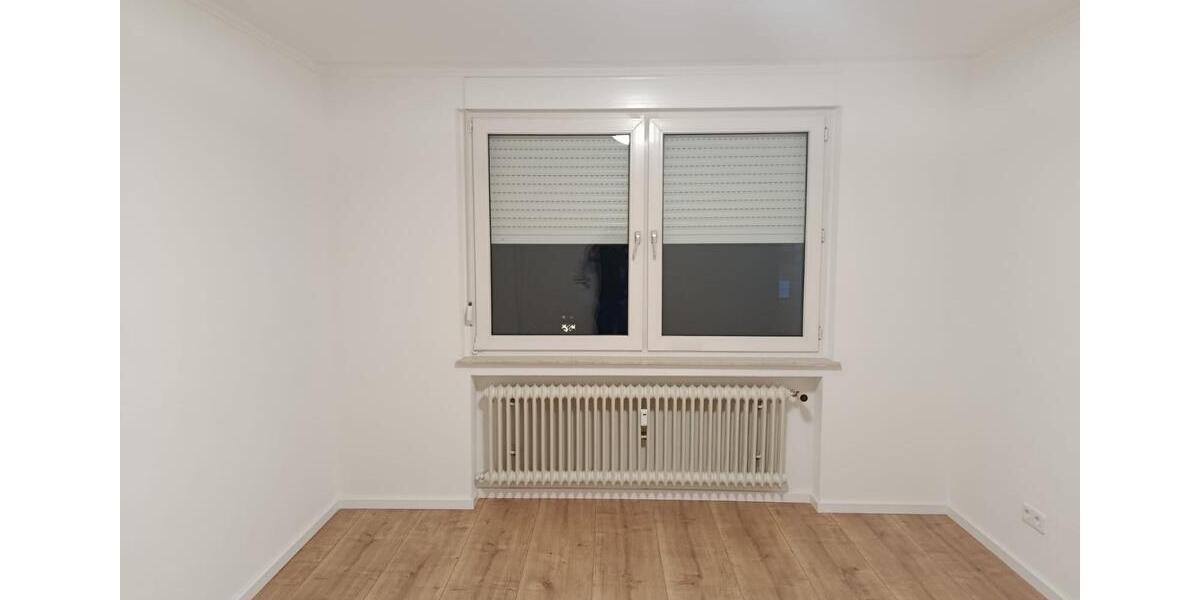 Etagenwohnung Bergneustadt - 2.5 Zimmer, 62 m&sup2;, 850&euro; | Angebot:27533410
