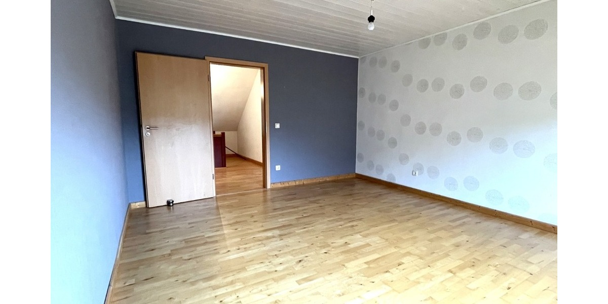 Attraktives Einfamilienhaus in Windeck-Schladern - viel Platz und großes Grundstück - Einfamilienhaus Windeck Schladern | Angebot:26675330