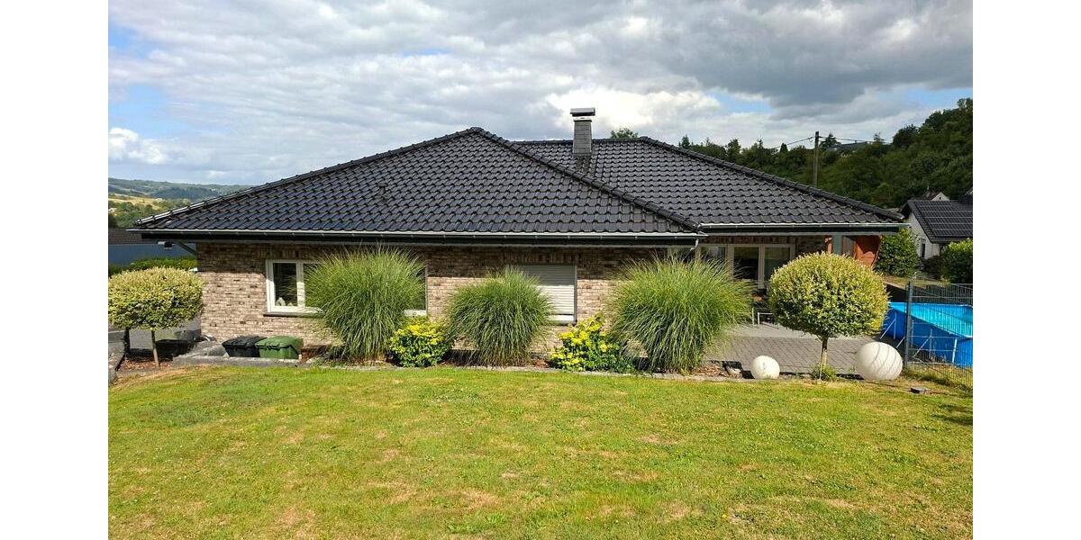 Bungalow Gummersbach Hepel - 5 Zimmer, 165 m&sup2;, 670.000&euro; | Angebot:27263078