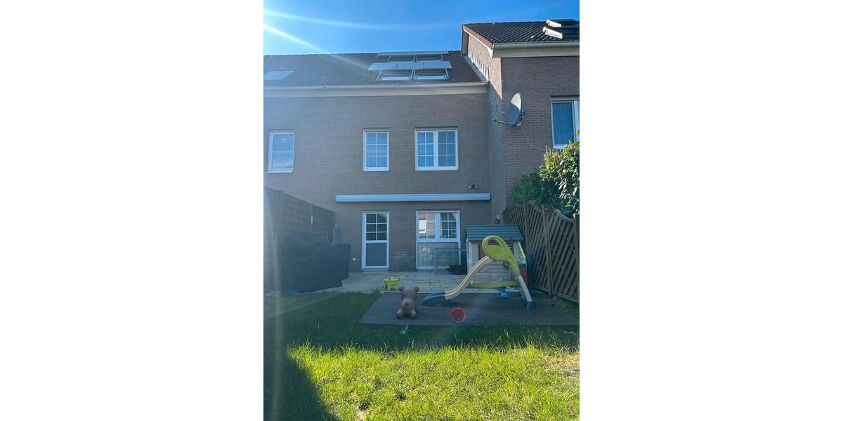 Reihenhaus Wermelskirchen - 4 Zimmer, 110 m&sup2;, 499.000&euro; | Angebot:26038616