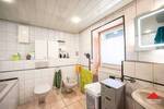 Freistehendes Einfamilienhaus mit Garage, Nebengebäuden und großem Grundstück - Einfamilienhaus Meinerzhagen | Angebot:26677309