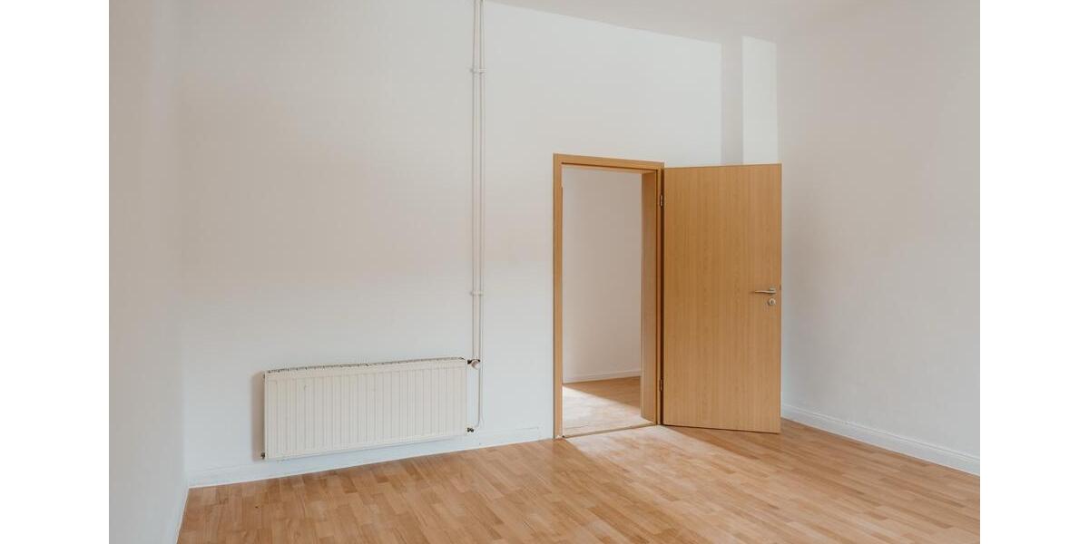 Etagenwohnung Werdohl - 4 Zimmer, 97 m&sup2;, 690&euro; | Angebot:25874672