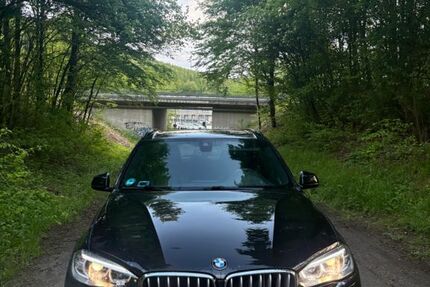 BMW X5 225.000 km 20.000 &euro; Olpe 57462