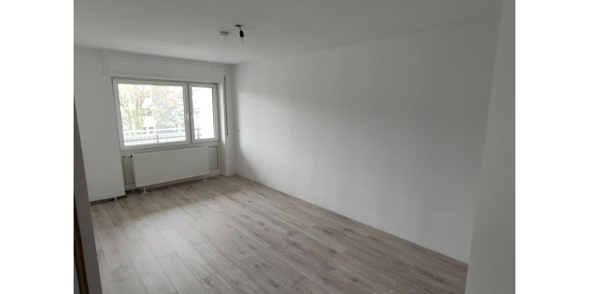 Provisionsfrei* Lichtdurchflutete 3-Zimmer-Wohnung mit zwei Balkonen - Etagenwohnung Gummersbach Hesselbach | Angebot:27260040