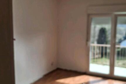 Wohnung Gummersbach Berstig Süd - 2 Zimmer, 70 m&sup2;, 600&euro; | Angebot:25404181