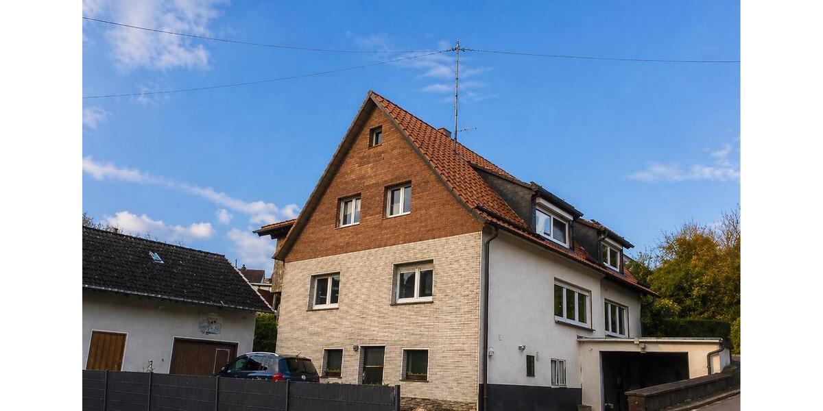 Mehrfamilienhaus, Wohnhaus Bergneustadt - 8 Zimmer, 233 m&sup2;, 449.000&euro; | Angebot:26575881
