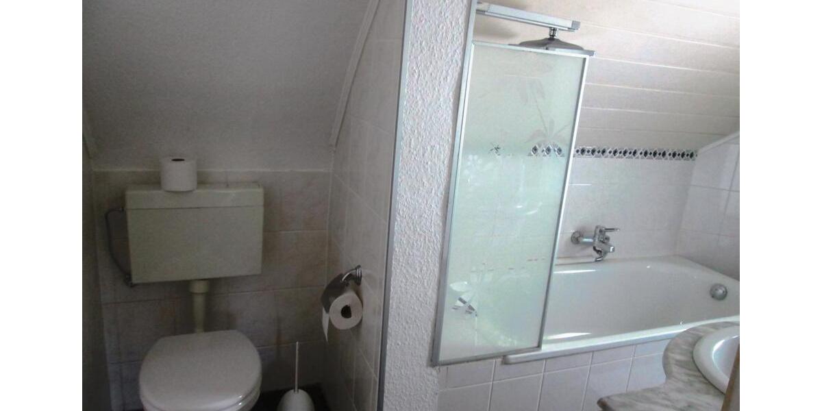 Doppelhaushälfte Lindlar - 2 Zimmer, 106 m&sup2;, 285.000&euro; | Angebot:26130673