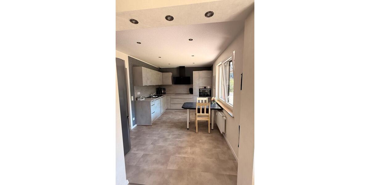 Etagenwohnung Gummersbach Berstig Süd - 2 Zimmer, 78 m&sup2;, 219.000&euro; | Angebot:27127728