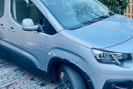 Peugeot Rifter 92.000 km 19.990 &euro; Gummersbach 51645