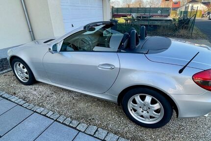 Mercedes-Benz SLK 200 196.070 km 7.950 &euro; Windeck 51570