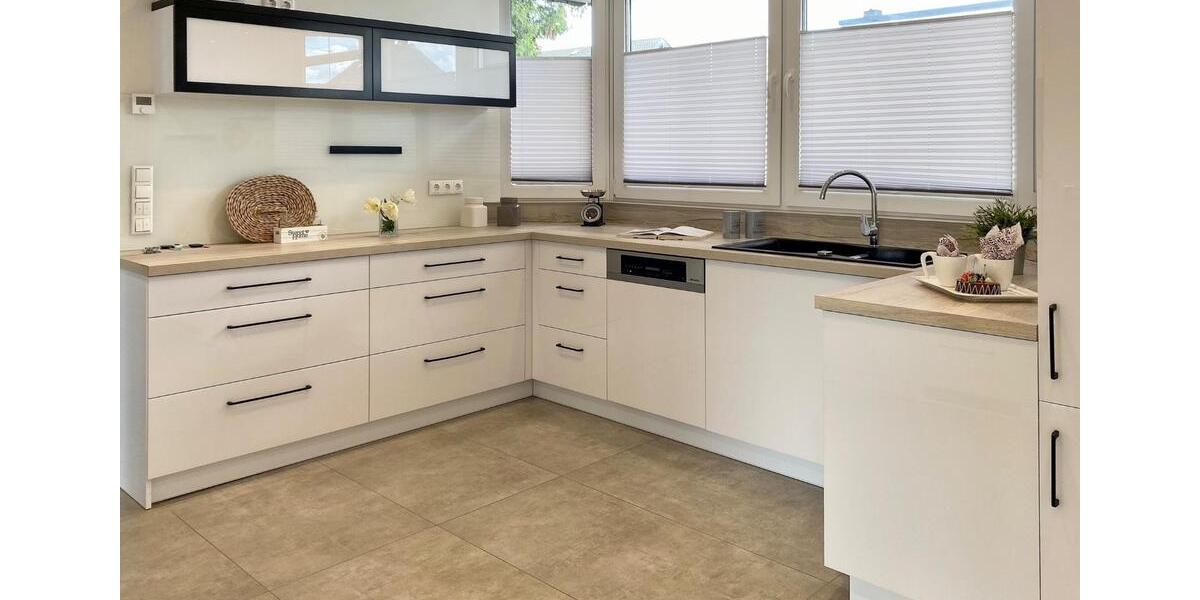 Villa Overath - 5 Zimmer, 218 m&sup2;, 1.200.000&euro; | Angebot:27549204