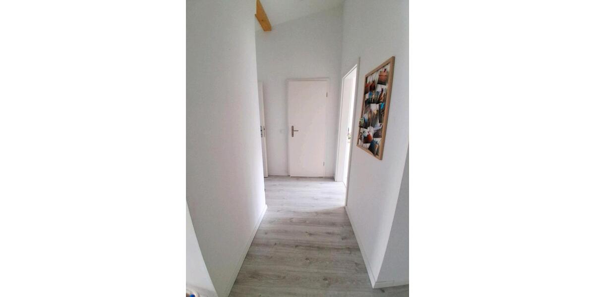 Dachgeschoßwohnung Waldbröl - 3 Zimmer, 75 m&sup2;, 950&euro; | Angebot:27564627