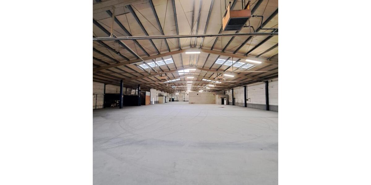 Gewerbeobjekt Gummersbach Berstig Süd - 5&euro; | Angebot:24382601