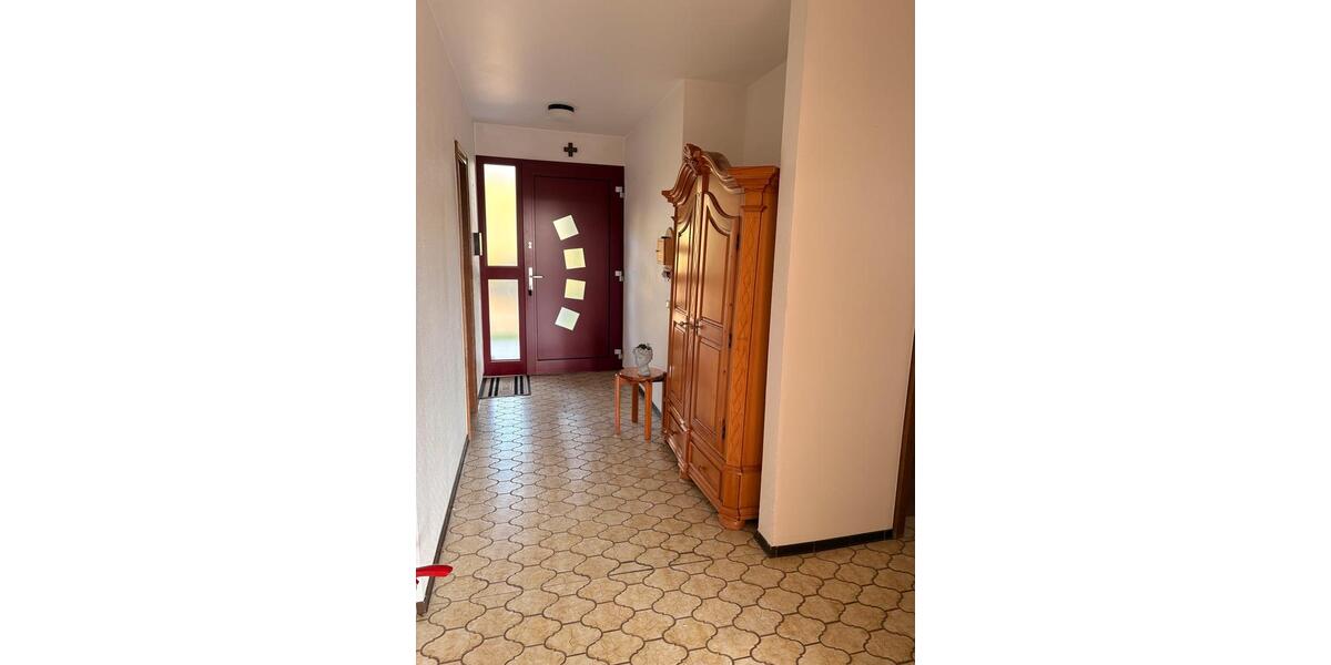 Einfamilienhaus Wipperfürth - 6 Zimmer, 167 m&sup2;, 1.498&euro; | Angebot:25910686