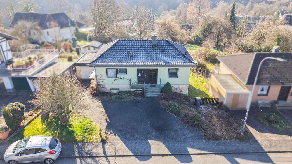 Bungalow Windeck / Herchen Herchen - 4 Zimmer, 168 m&sup2;, 299.000&euro; | Angebot:25691932