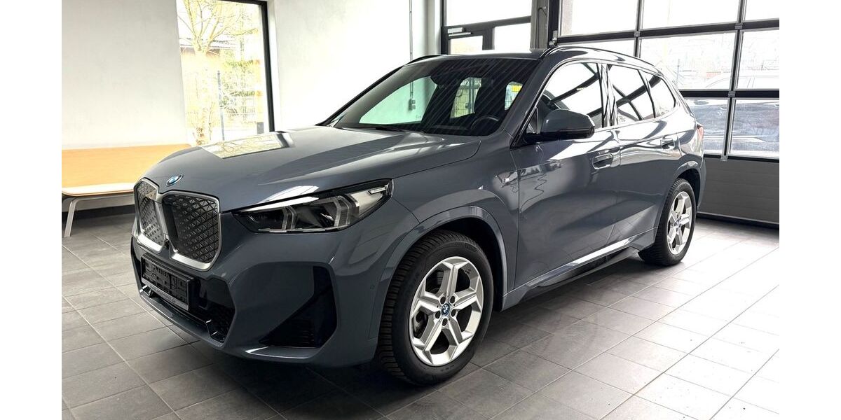 BMW iX1 34.300 km 43.950 &euro; Freudenberg 57258
