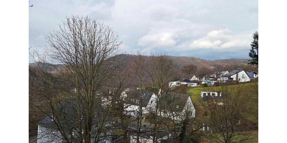 Erdgeschoßwohnung Werdohl - 3 Zimmer, 55 m&sup2;, 330&euro; | Angebot:24572408