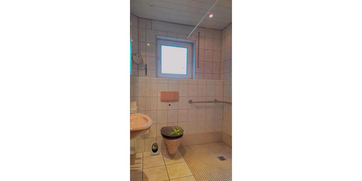 Erdgeschoßwohnung Windeck - 2 Zimmer, 65 m&sup2;, 650&euro; | Angebot:25960271