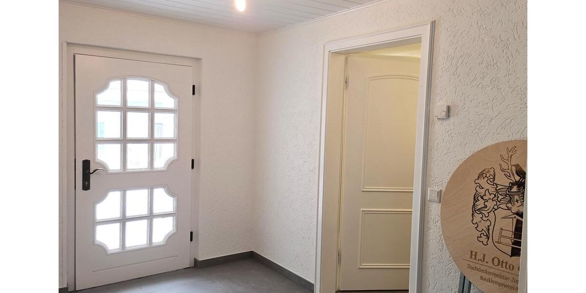 Einfamilienhaus Wipperfürth - 5 Zimmer, 227 m&sup2;, 1.950&euro; | Angebot:26310471