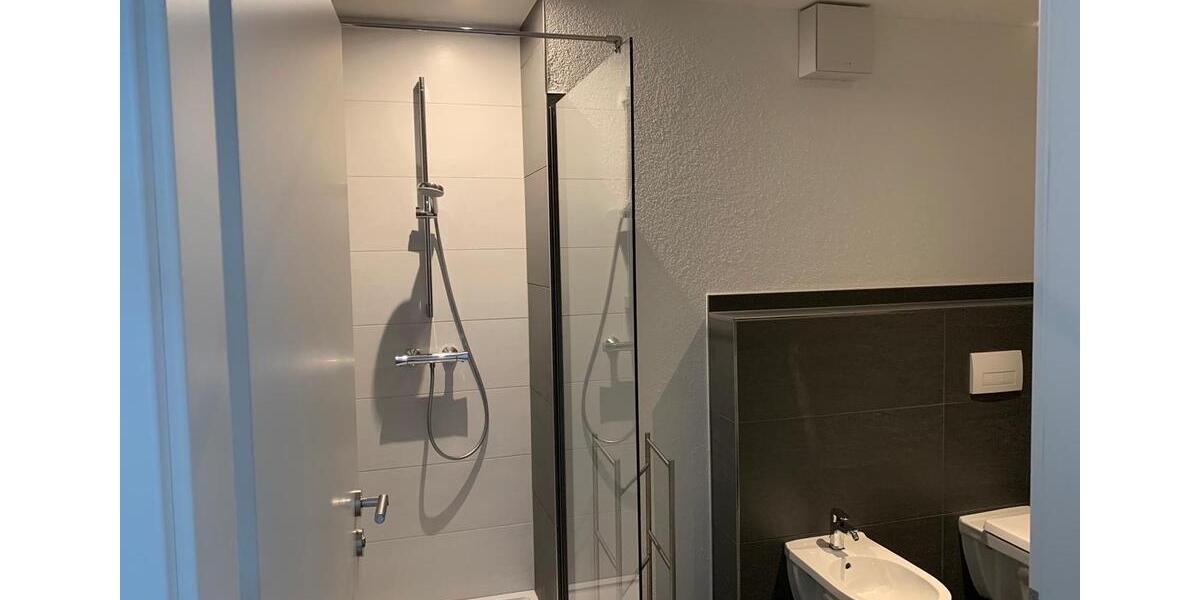 Etagenwohnung Gummersbach Hepel - 2 Zimmer, 100 m&sup2;, 320.000&euro; | Angebot:26935606