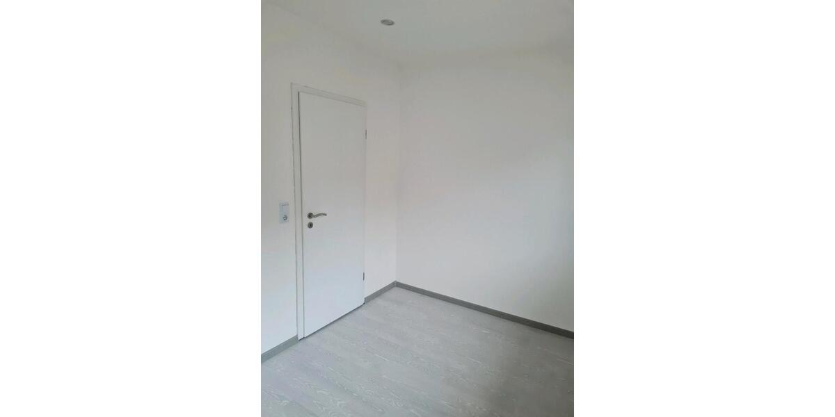 Erdgeschoßwohnung Wissen - 5 Zimmer, 140 m&sup2;, 850&euro; | Angebot:25750550