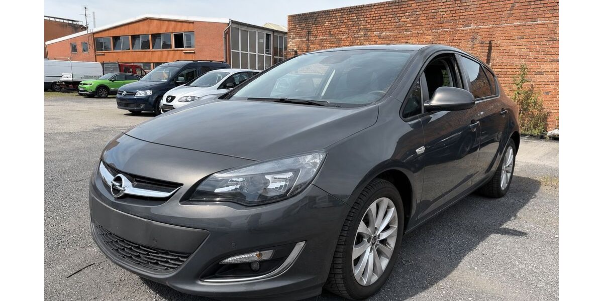 Opel Astra 19.028 km 7.399 &euro; Lüdenscheid 58513