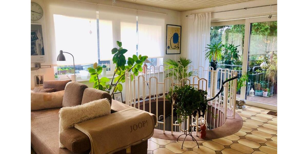 Einfamilienhaus Reichshof - 7 Zimmer, 206 m&sup2;, 469.000&euro; | Angebot:23577153