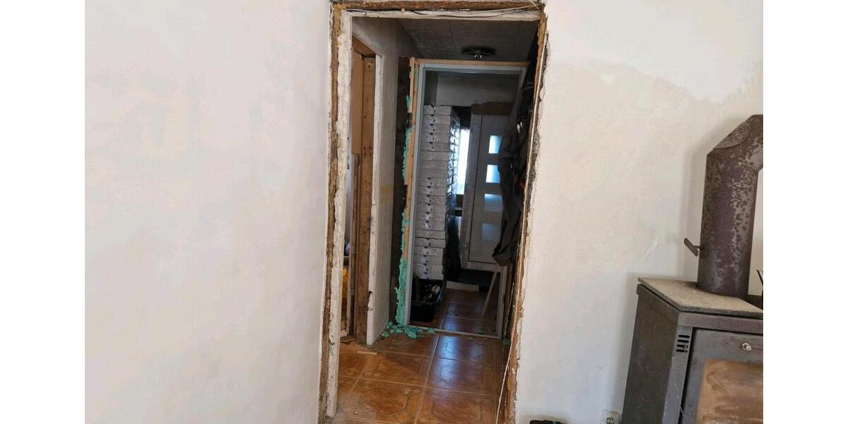 Einfamilienhaus Etzbach - 6 Zimmer, 120 m&sup2;, 65.000&euro; | Angebot:25299405