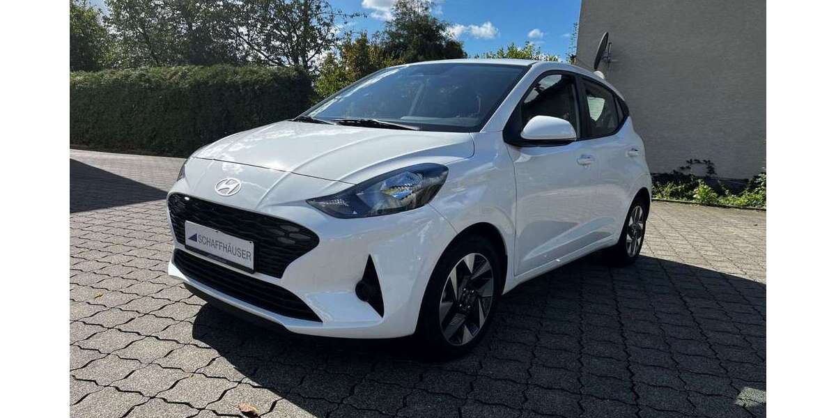 Hyundai i10 9.900 km 16.990 &euro; Bergneustadt 51702