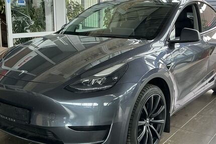 Tesla Model Y 40.794 km 36.500 &euro; Eitorf 53783