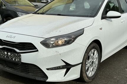 Kia ceed Sportswagon 126.746 km 14.900 &euro; Eitorf 53783