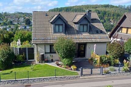 Haus Engelskirchen - 6 Zimmer, 140 m&sup2;, 410.000&euro; | Angebot:25801093