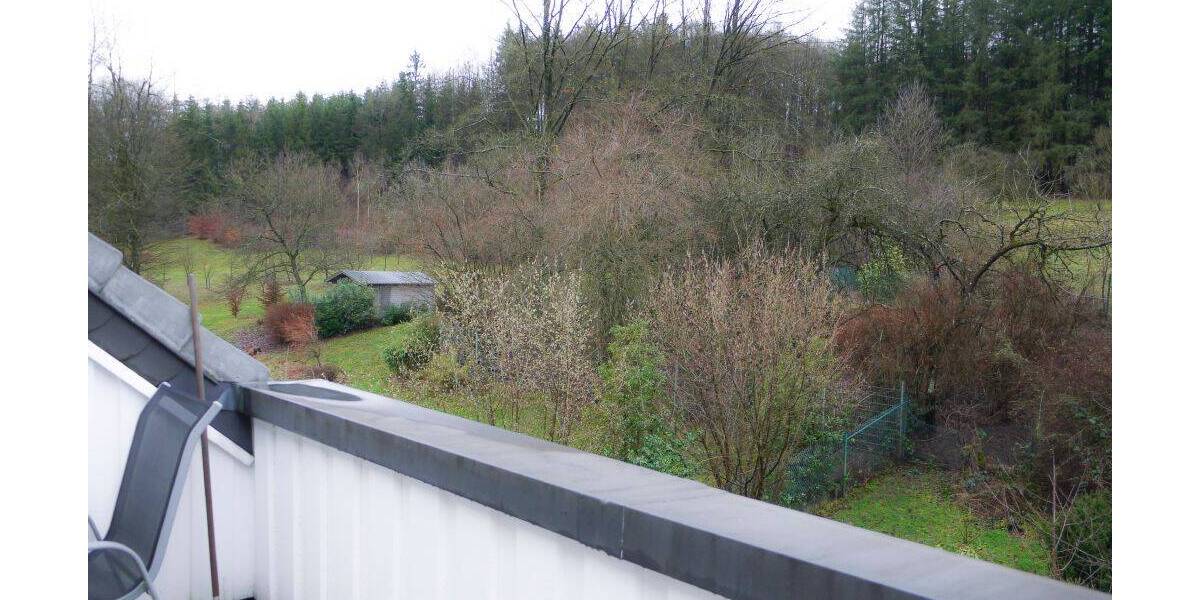 Etagenwohnung Gummersbach Niederseßmar - 4 Zimmer, 100 m&sup2;, 800&euro; | Angebot:26824462