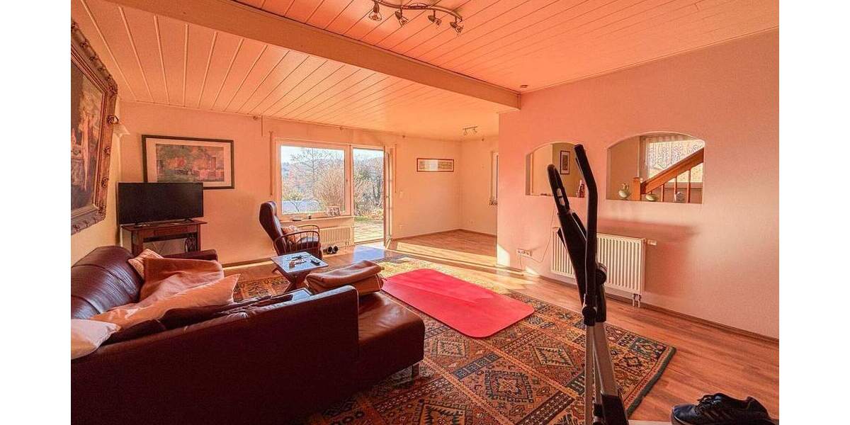 Bungalow Windeck / Herchen Herchen - 4 Zimmer, 168 m&sup2;, 299.000&euro; | Angebot:25691932