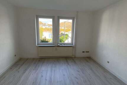 Wohnung Gummersbach Berstig Süd - 2 Zimmer, 45 m&sup2;, 395&euro; | Angebot:25918720