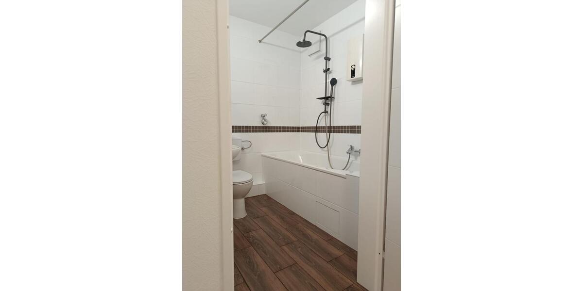 Etagenwohnung Bergneustadt - 2.5 Zimmer, 62 m&sup2;, 850&euro; | Angebot:27533410
