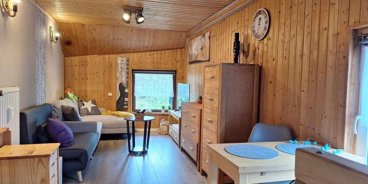 Mehrfamilienhaus, Wohnhaus Wiehl / Bielstein Bielstein - 9 Zimmer, 231 m&sup2;, 383.000&euro; | Angebot:25742525