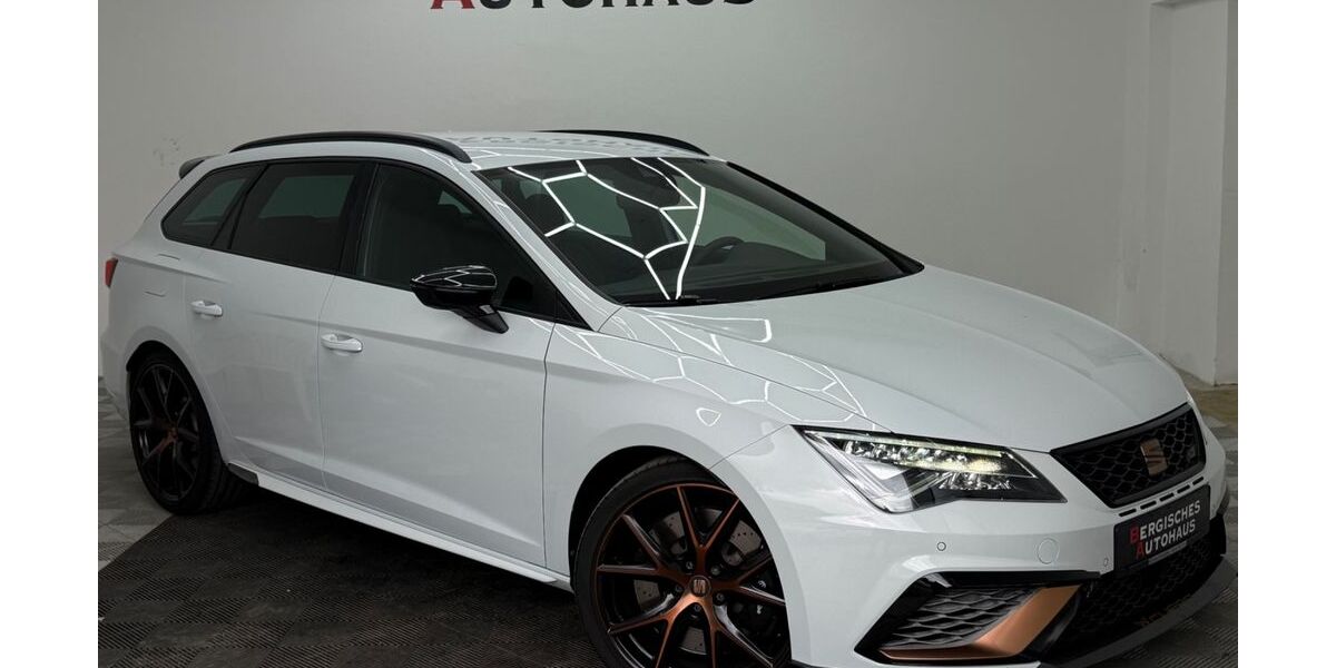 Seat Leon 32.000 km 29.999 &euro; Radevormwald 42477