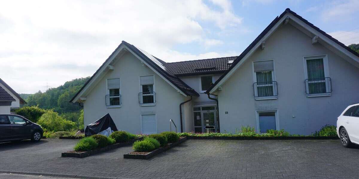 Etagenwohnung Wiehl - 3 Zimmer, 75 m&sup2;, 600&euro; | Angebot:26800468
