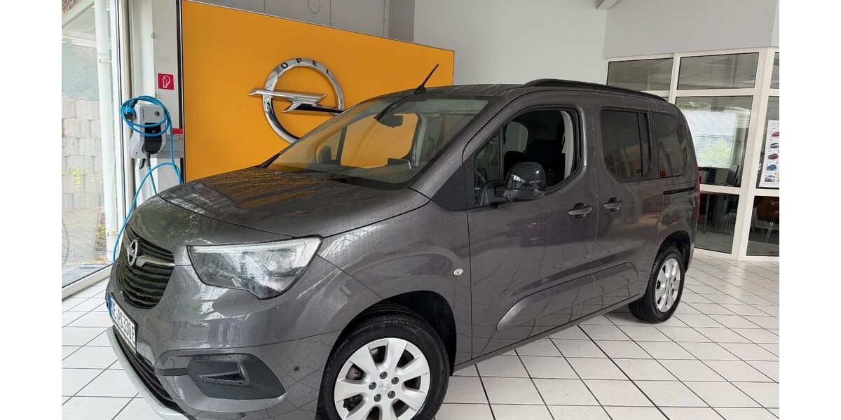 Opel Combo 7.000 km 28.790 &euro; Olpe 57462